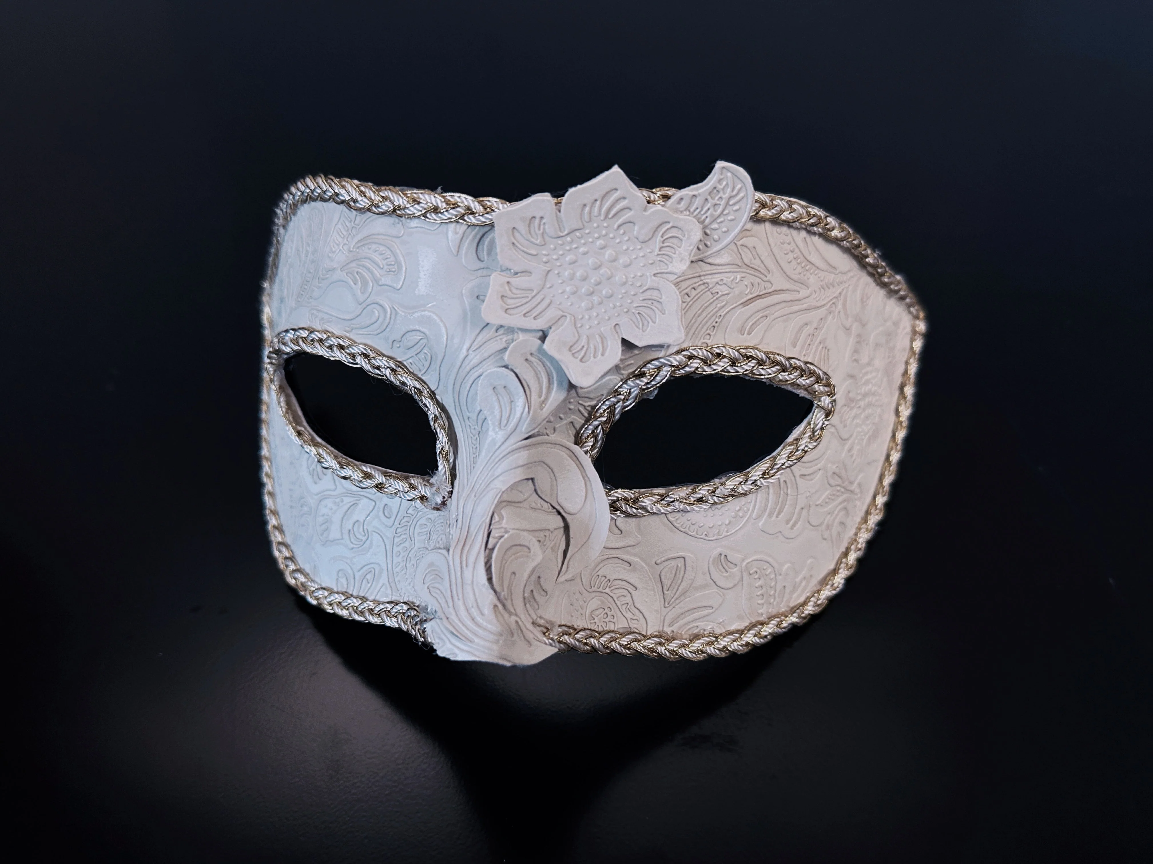 Baroque Mask For Men - Ivory/Gold - Image 4