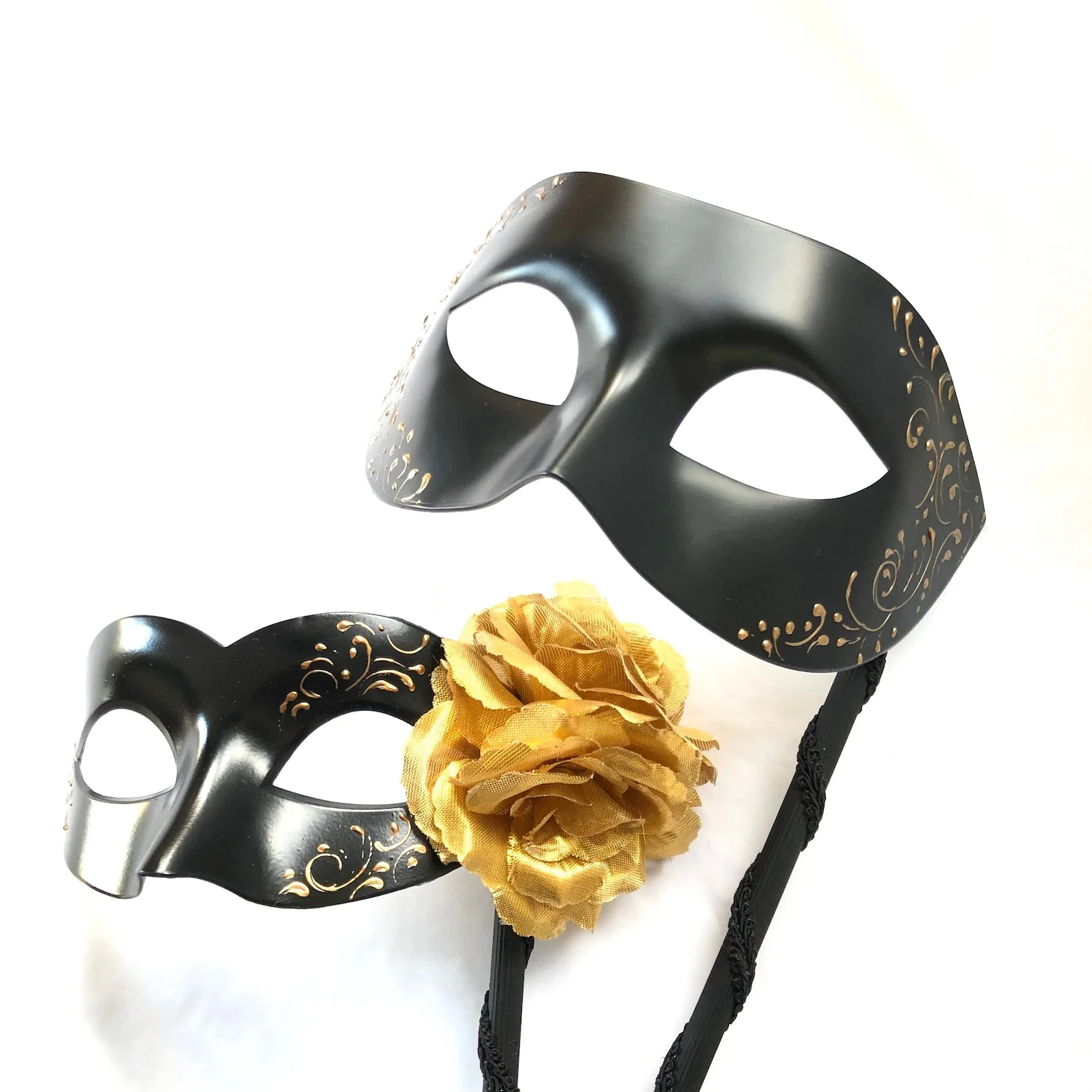 Gilded Rose - Couples Handheld Mask Set