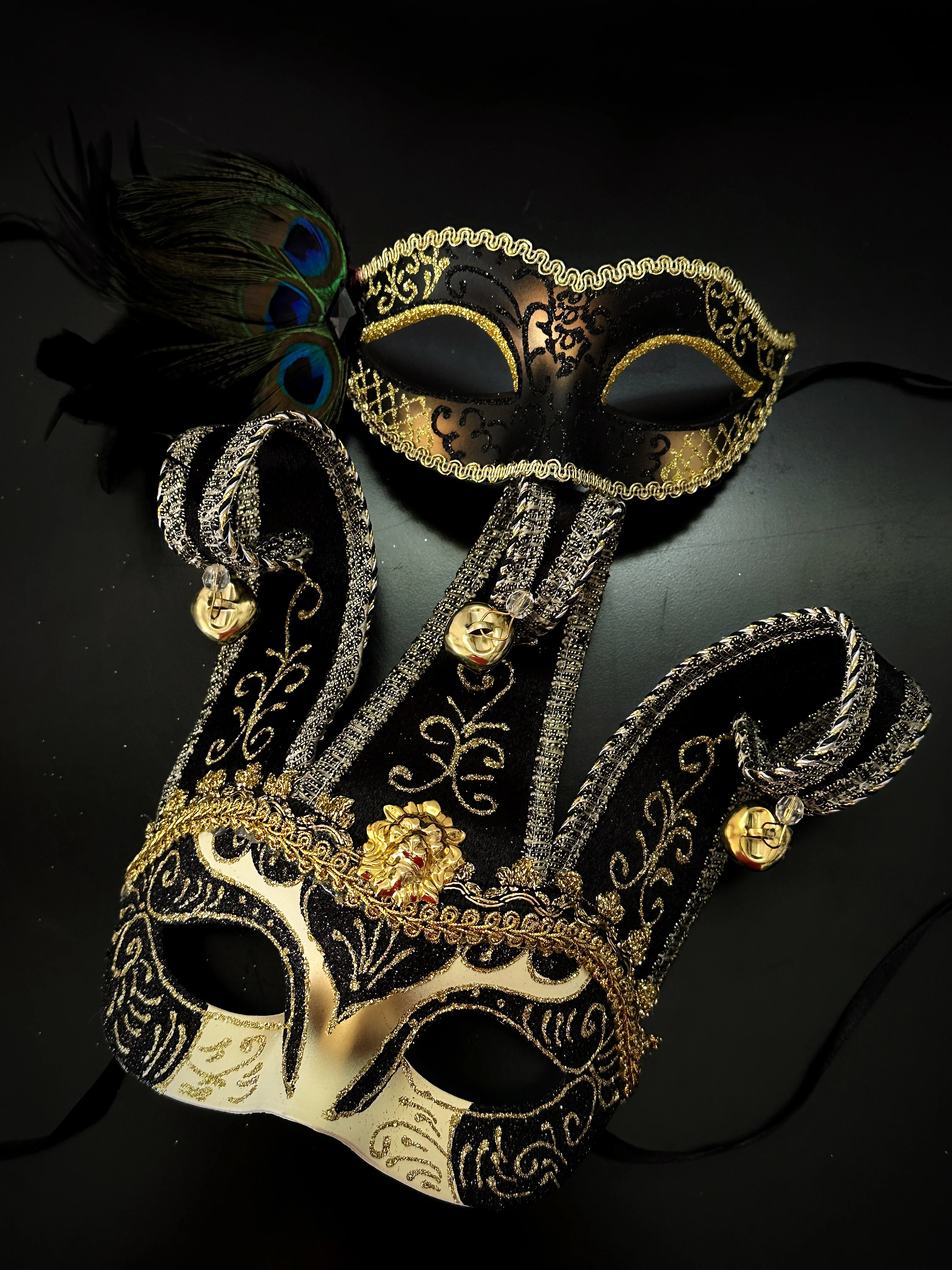 Jester Venetian Pair - Gold/Black