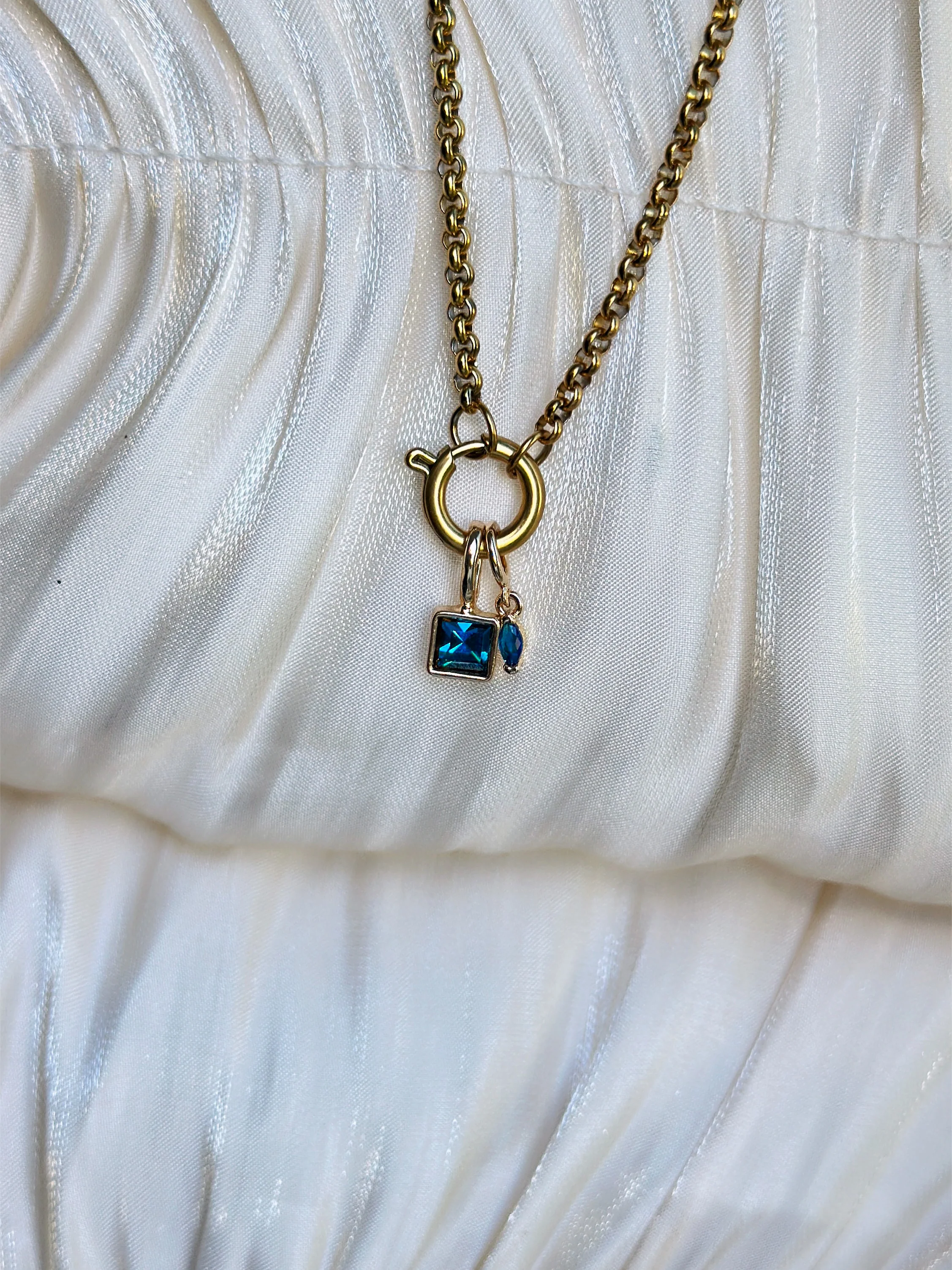 Elara Dual Charm - Necklace (Blue) - Image 2