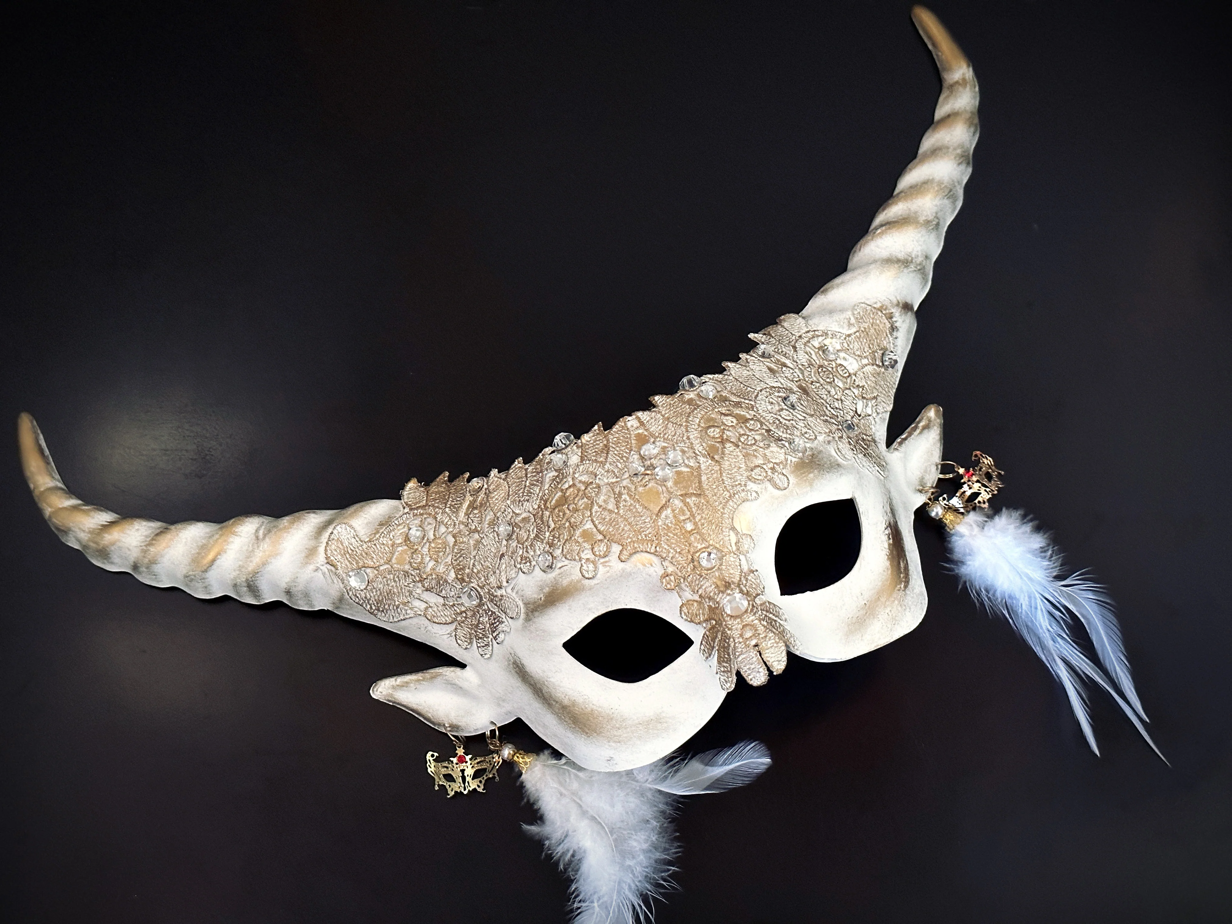 Couple Mythical theme- White & Gold - Image 2