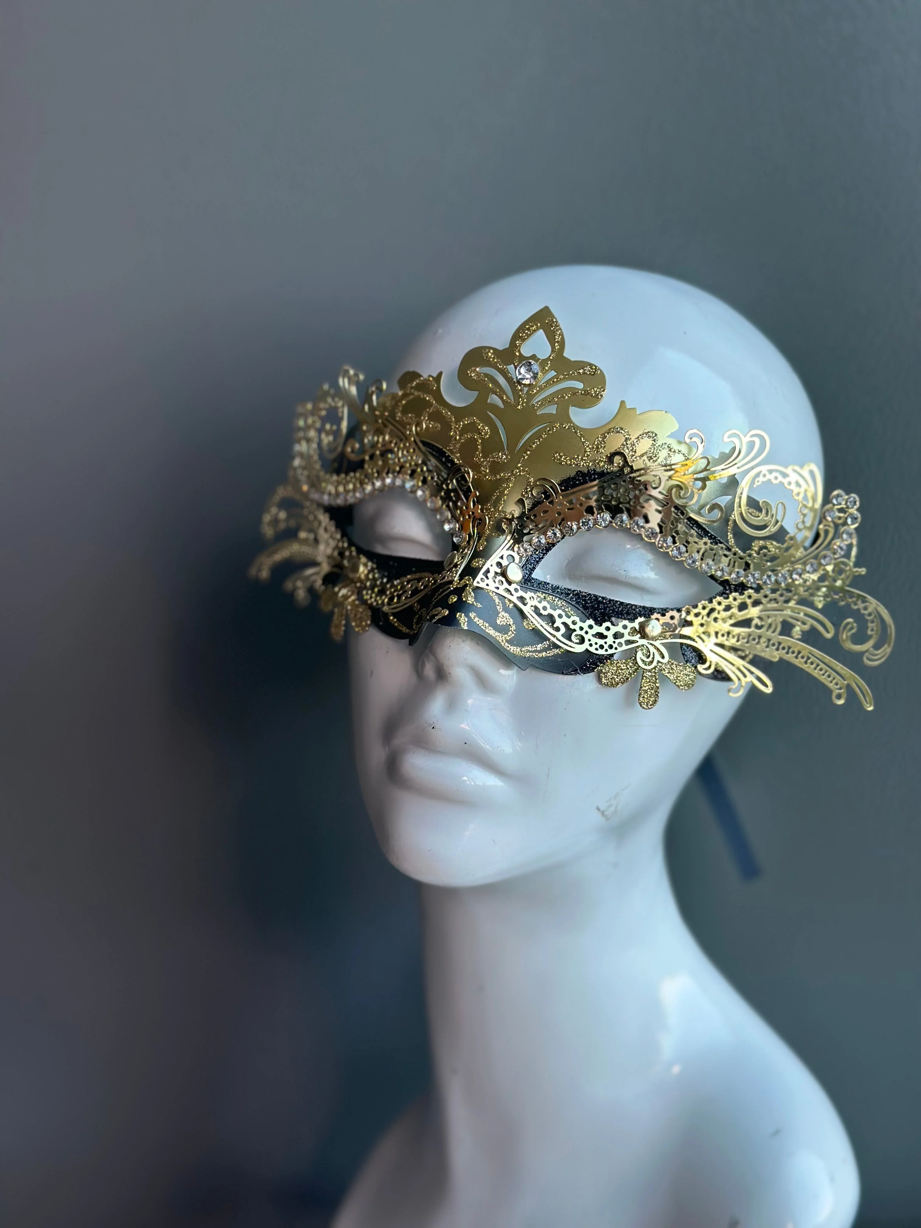 Duca Mask Pair - Gold/Black - Image 5