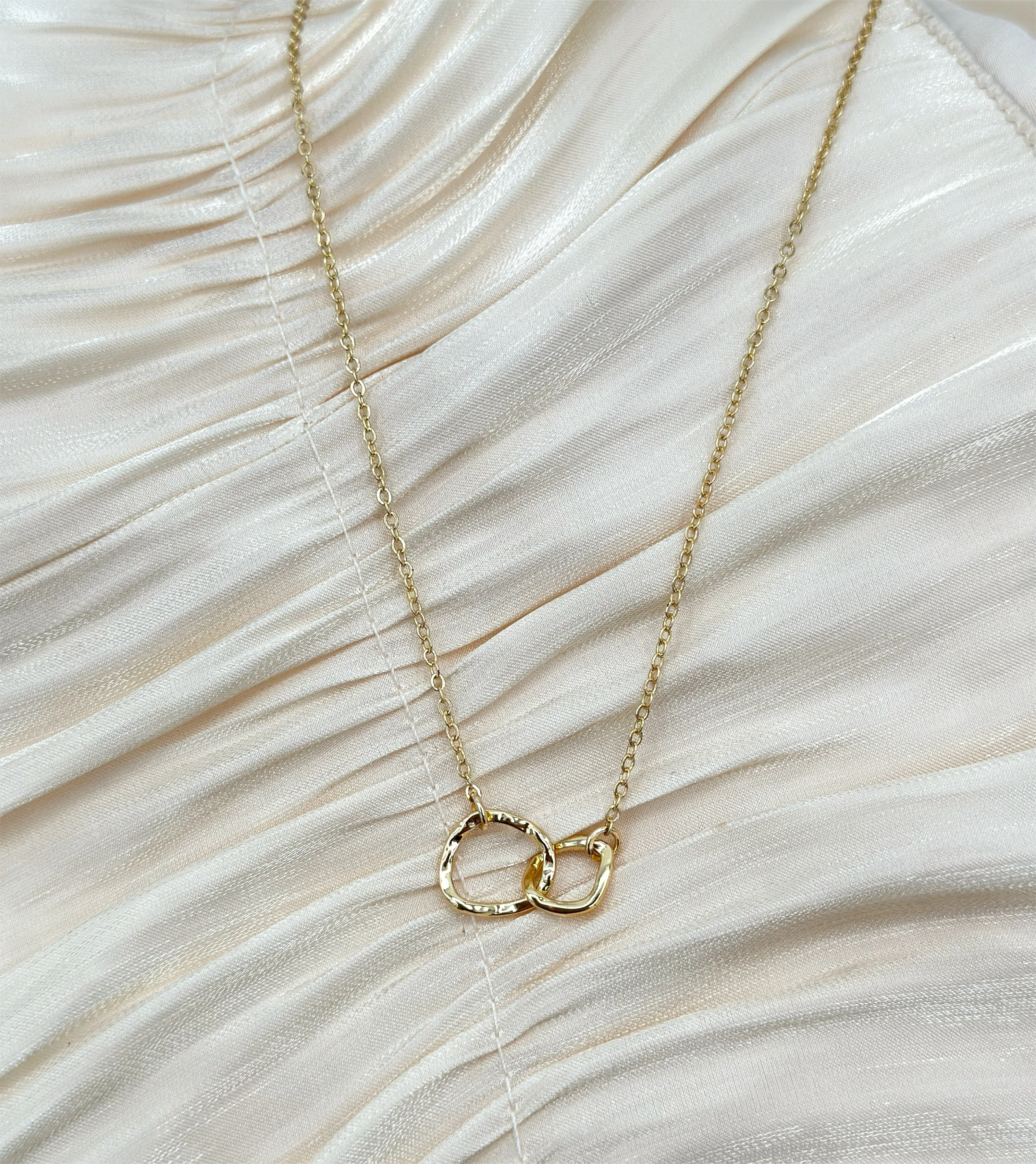 Eternal Union - Necklace (Gold) - Image 2