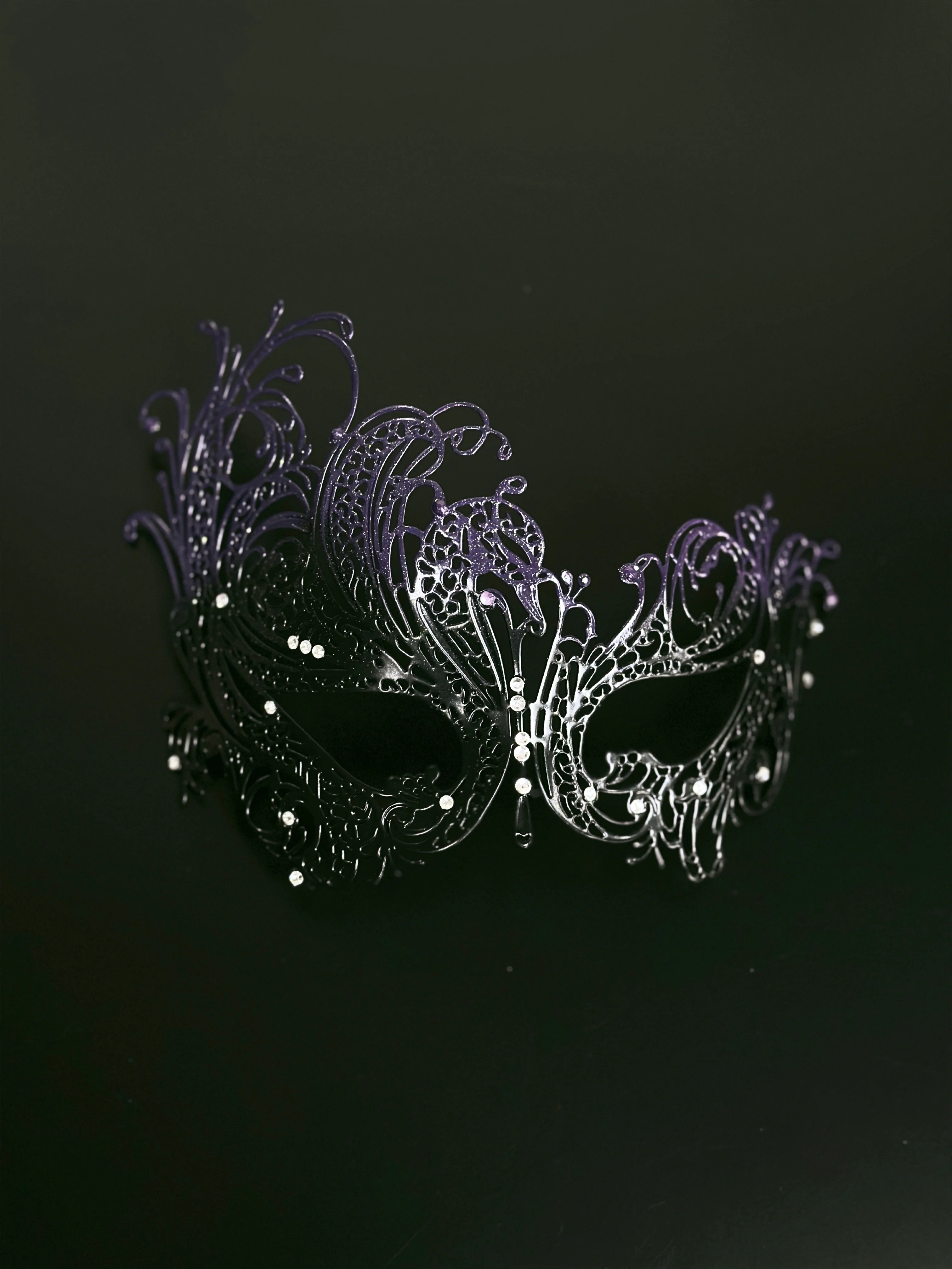 Swan Twilight Mask - Black & Purple - Image 2