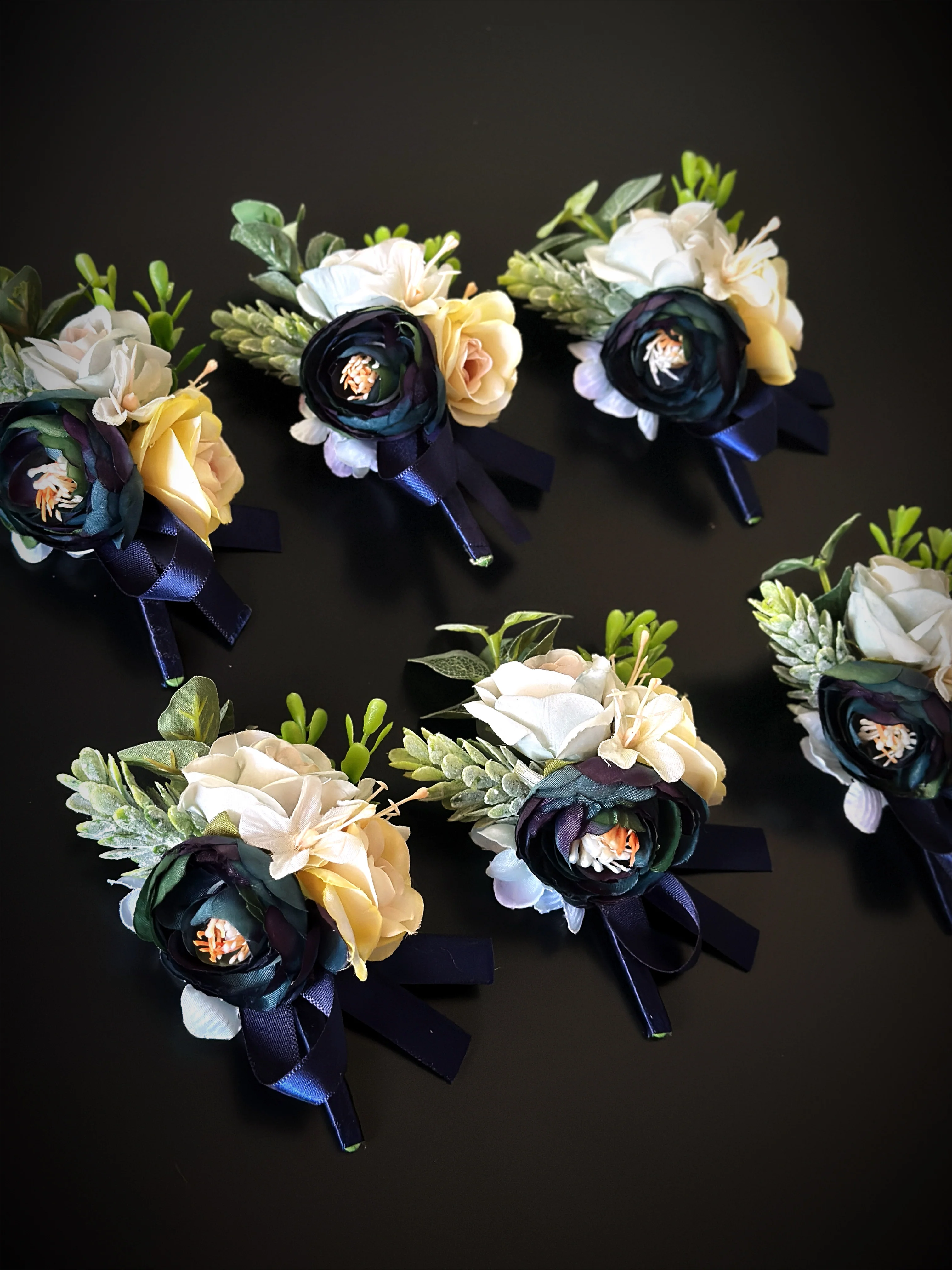 Wedding Boutonniere Set - 6 PCS - Blue Yellow - Image 4