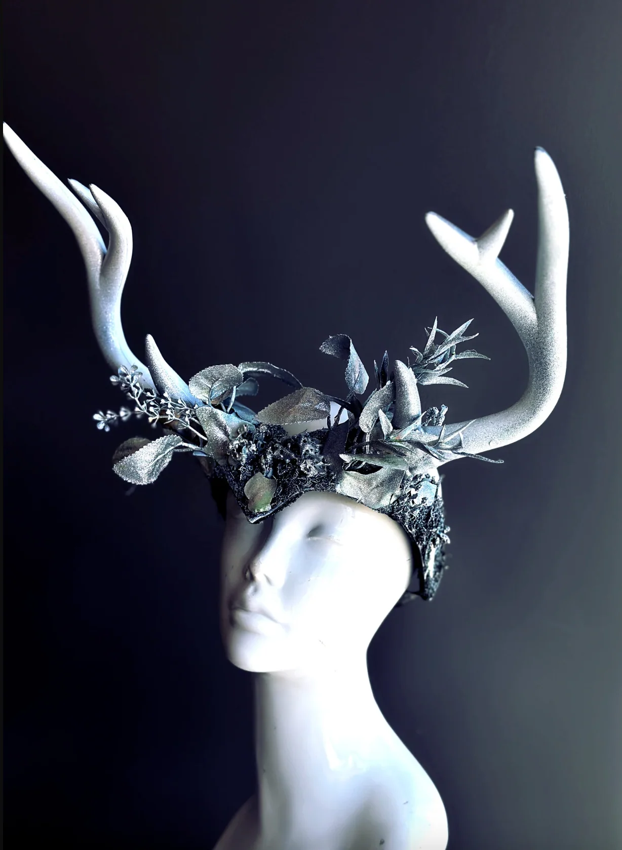 Deer Antler Headdress - Winter's Frost - Image 4